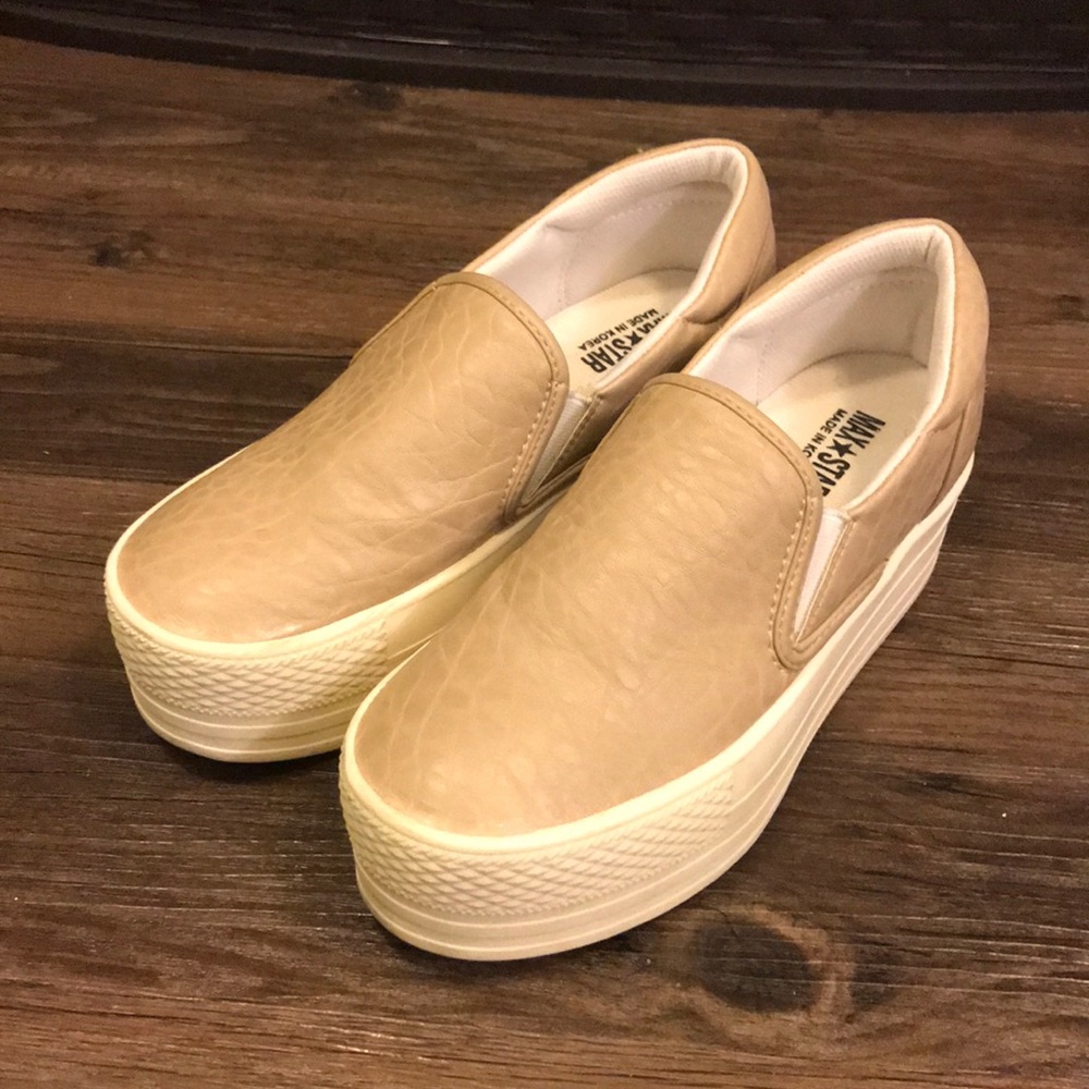 Beige slip-on platform